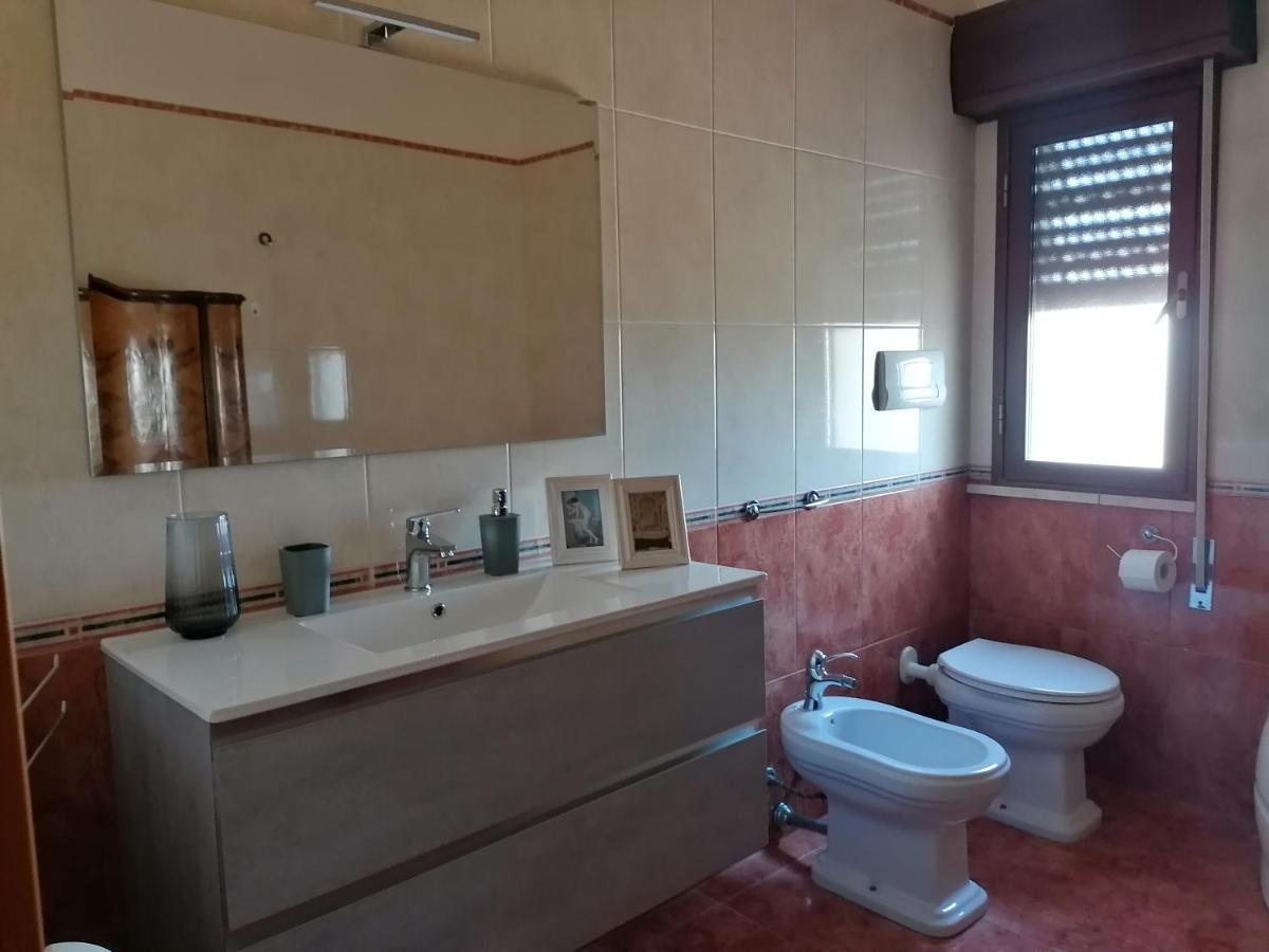 גלה Gmb Villa Rosy מראה חיצוני תמונה